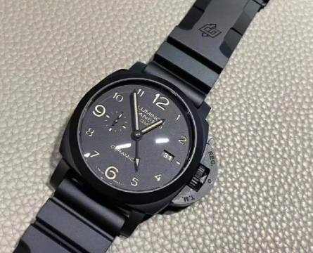 沛纳海表蒙模糊，揭秘原因与修复之道（图）